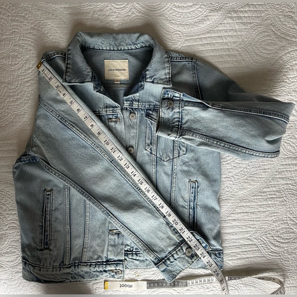 Lucky Brand .Blue Denim Jacket. Size L - Picture 13 of 16